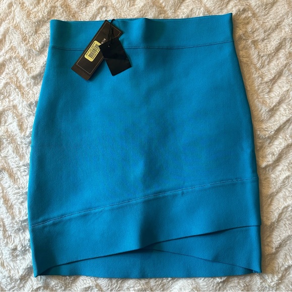 BCBGMaxAzria Cyan Blue Silvie Bodycon Skirt Size Medium - Picture 5 of 11